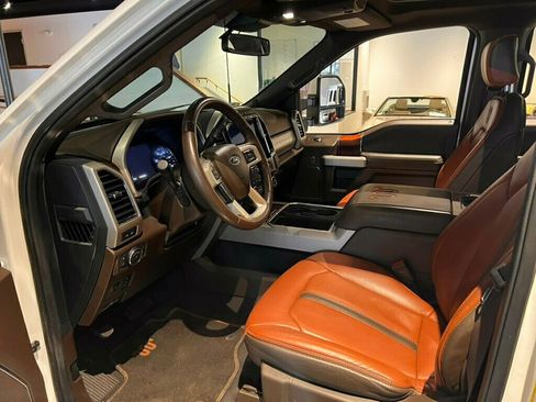 Used 2022 Ford F250 King Ranch image 9