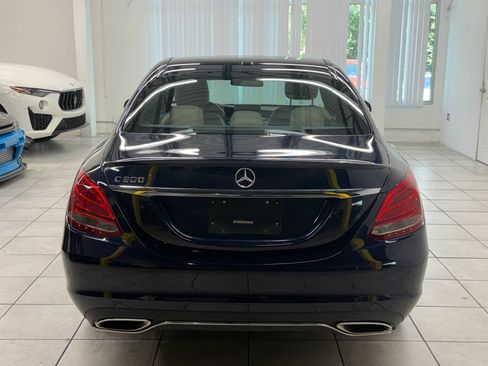 Used 2018 Mercedes-Benz C 300 Sedan w/ Premium Package image 8