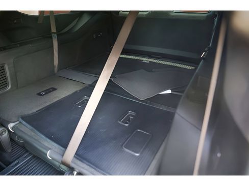 Certified 2025 Cadillac Escalade ESV Sport Platinum AWD/4WD image 25