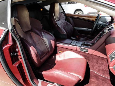 Used 2005 Aston Martin DB9 Coupe RWD image 35