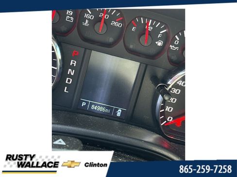 Used 2017 Chevrolet Silverado 1500 Custom w/ Custom Convenience Package RWD image 2