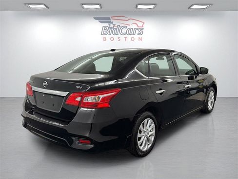 Used 2019 Nissan Sentra SV image 4