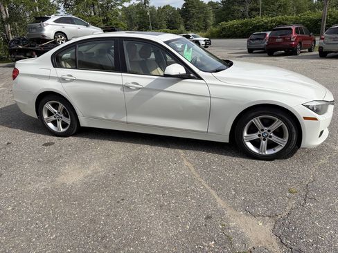 Used 2014 BMW 328i xDrive Sedan AWD/4WD image 11