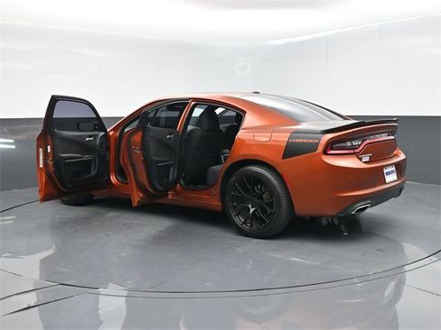 Used 2020 Dodge Charger SXT image 61