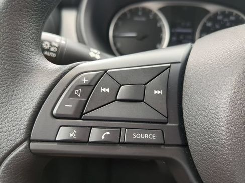Certified 2025 Nissan Kicks Play S FWD image 16