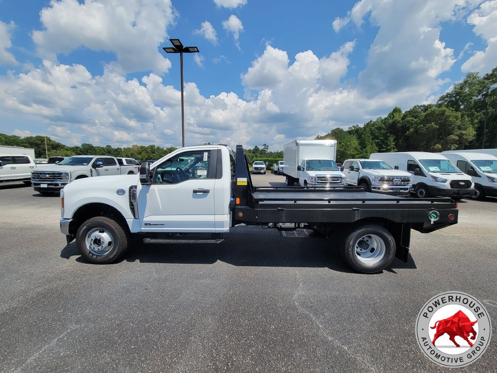 New 2025 Ford F350 XL w/ XL Chrome Package AWD/4WD image 3