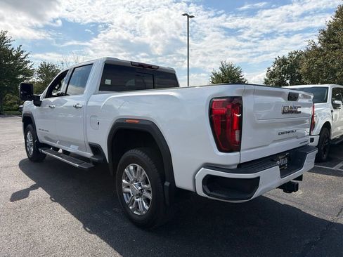 Used 2023 GMC Sierra 2500 Denali w/ Technology Package AWD/4WD image 4