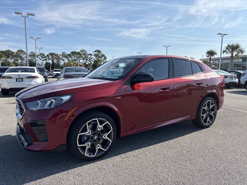 Used 2024 BMW X2 M35i image 8