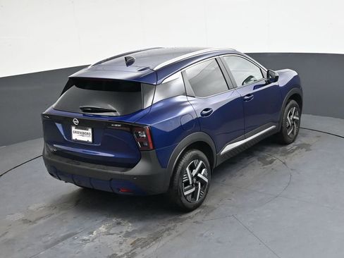 Used 2026 Nissan Kicks SV image 25