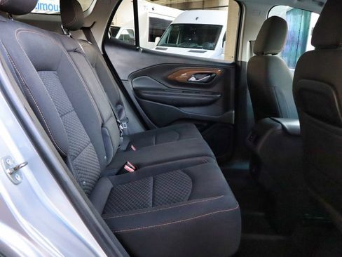 Used 2018 GMC Terrain SLE w/ Driver Convenience Package AWD/4WD image 43