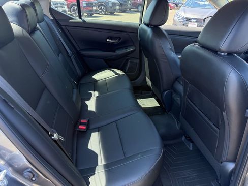 Used 2020 Nissan Sentra SR w/ Premium Package FWD image 22