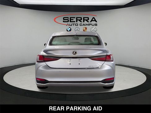 Used 2023 Lexus ES 300h w/ Accessory Package (Z2) image 13