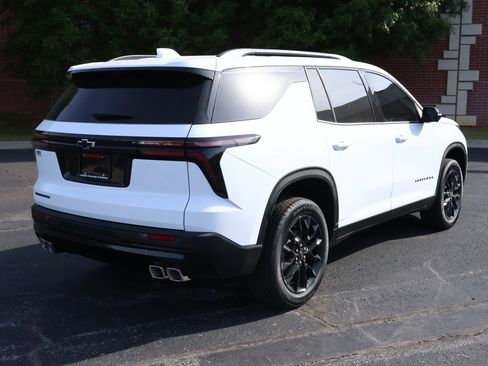 New 2026 Chevrolet Traverse LT w/ Midnight/Sport Edition FWD image 28