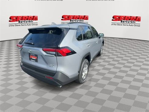 New 2025 Toyota RAV4 XLE w/ Convenience Package image 9