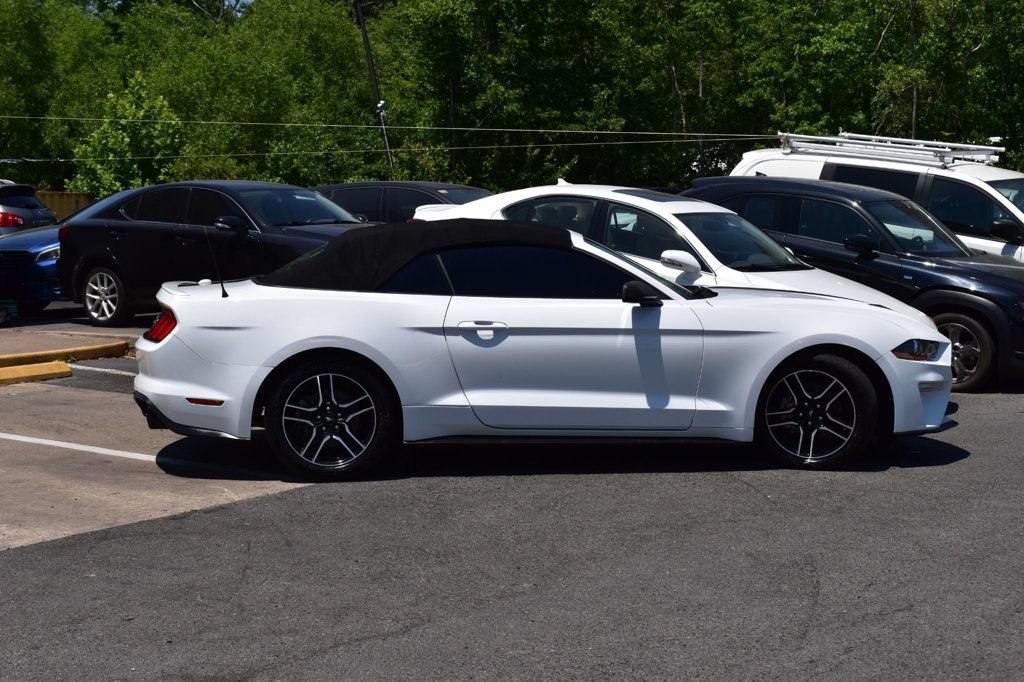Used 2020 Ford Mustang Premium RWD image 4