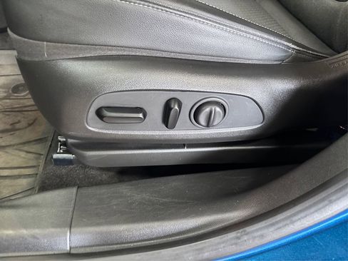 Used 2021 Buick Encore GX Select FWD image 36