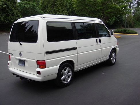 Used 2001 Volkswagen Eurovan FWD image 8