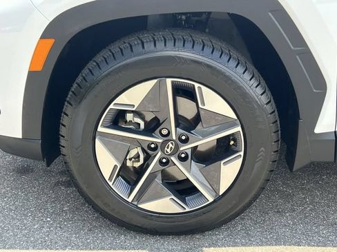 Certified 2025 Hyundai Tucson SEL AWD/4WD image 40
