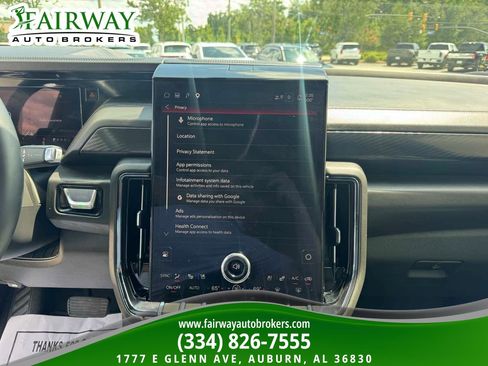 Used 2026 GMC Yukon AT4 w/ AT4 Premium Plus Package AWD/4WD image 23