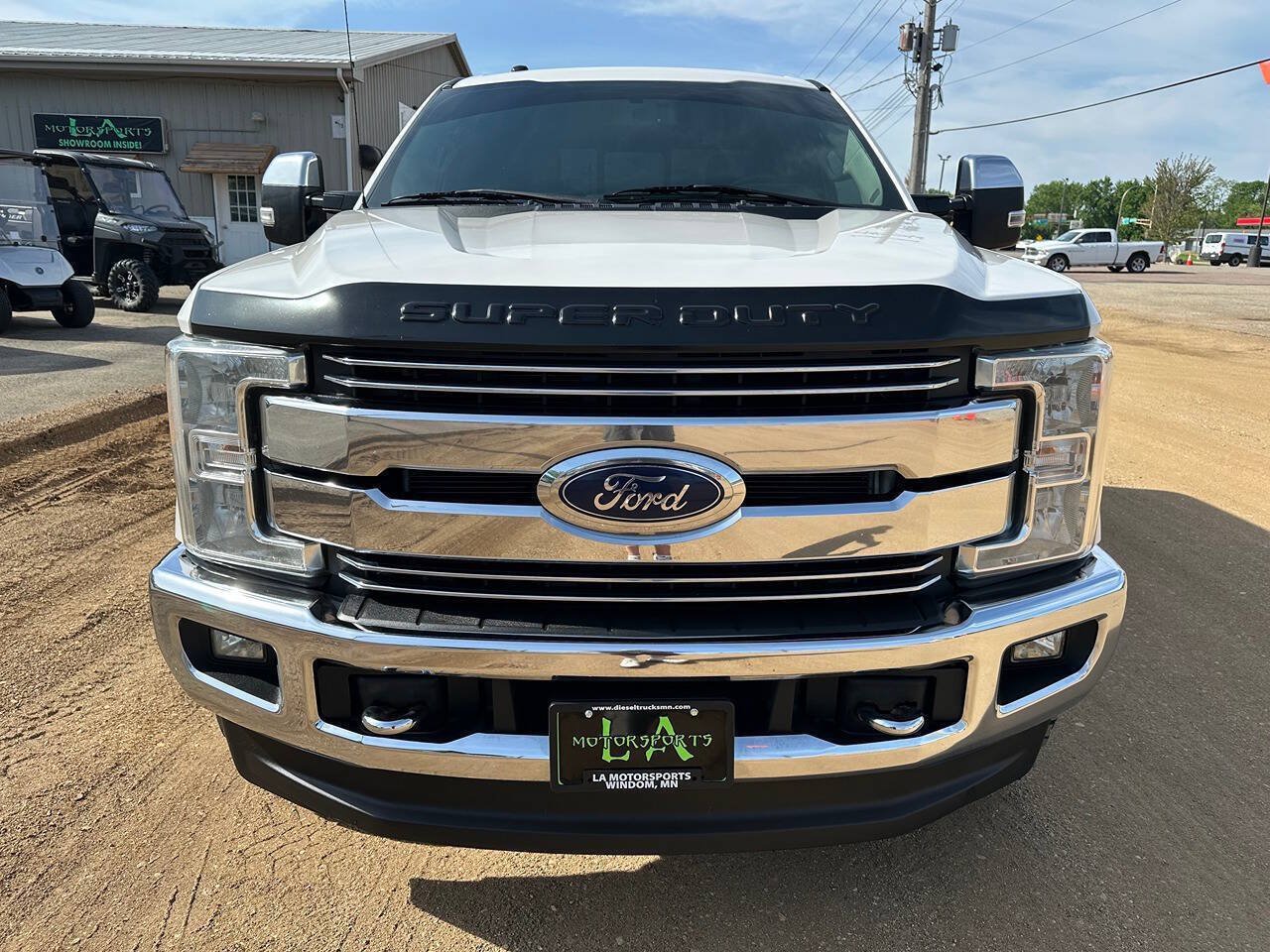 Used 2017 Ford F250 Lariat w/ Chrome Package AWD/4WD image 8