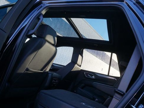 Used 2024 Chevrolet Tahoe RST w/ Sport Performance Package AWD/4WD image 31