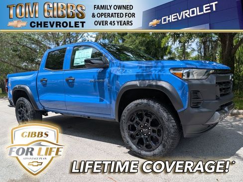 New 2026 Chevrolet Colorado Trail Boss AWD/4WD image 1