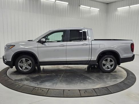 Used 2023 Honda Ridgeline RTL image 2