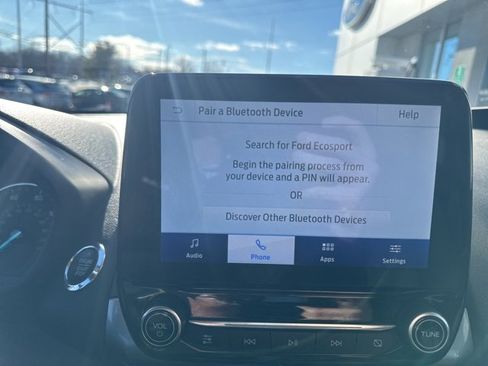 Certified 2020 Ford EcoSport SE image 19