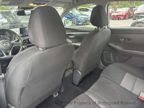 Used 2025 Nissan Sentra SV FWD image 18