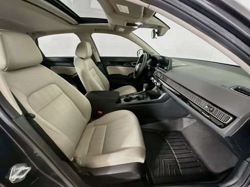 Used 2024 Honda Civic EX image 30
