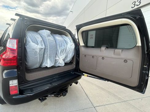 Used 2011 Lexus GX 460 Premium AWD/4WD image 12