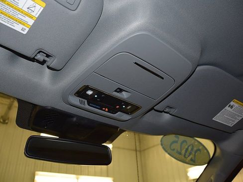 Used 2025 Ford F150 Lariat w/ Bed Utility Package image 35