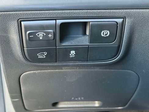 Used 2025 Hyundai Tucson Limited AWD/4WD image 27