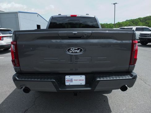 New 2025 Ford F150 XLT w/ Equipment Group 302A MID image 4