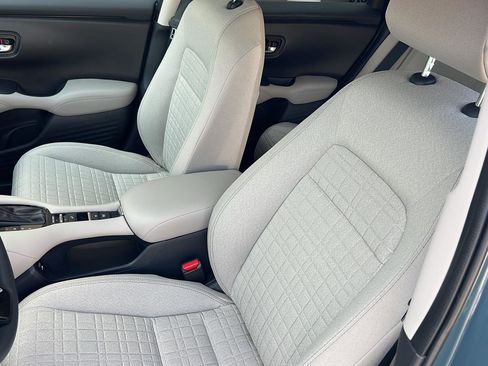 New 2026 Honda HR-V LX image 27