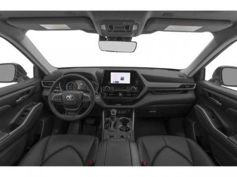 Used 2026 Toyota Highlander XLE AWD/4WD image 10