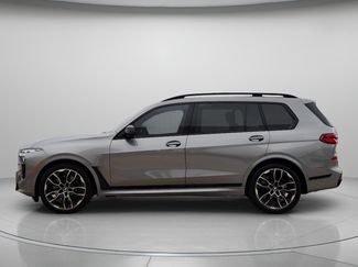 Used 2025 BMW X7 M60i AWD/4WD video 2