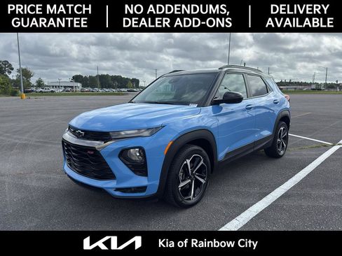 Used 2023 Chevrolet TrailBlazer RS FWD image 1