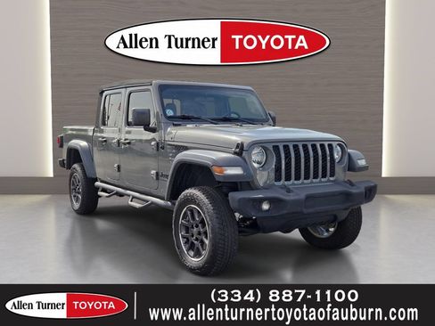 Used 2020 Jeep Gladiator Sport w/ Quick Order Package 24S AWD/4WD image 1
