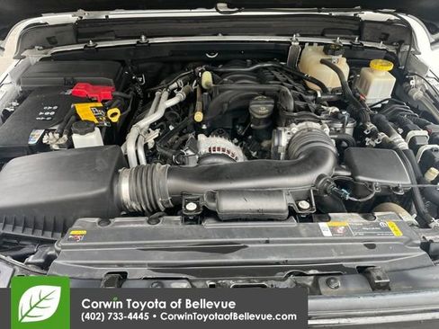 Used 2022 Jeep Gladiator Willys image 8