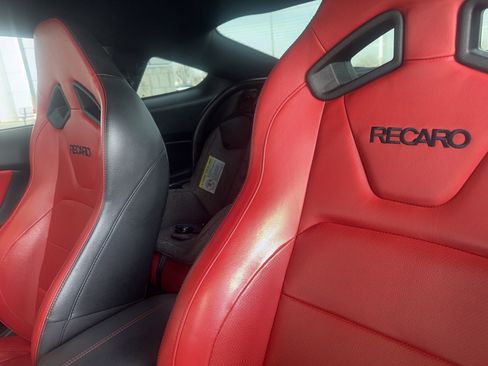 Used 2022 Ford Mustang GT Premium w/ Equipment Group 401A image 6