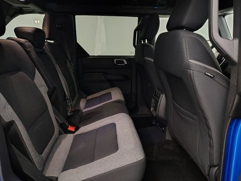 Used 2025 Ford Bronco Big Bend AWD/4WD image 17