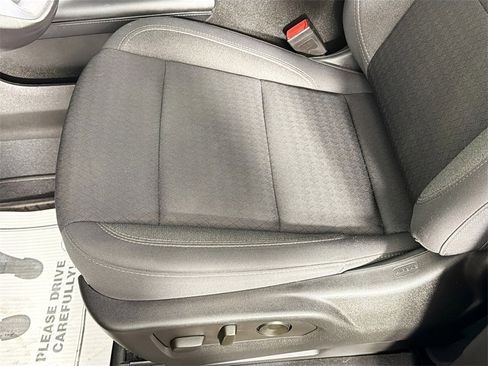 Used 2021 GMC Yukon XL SLE image 17