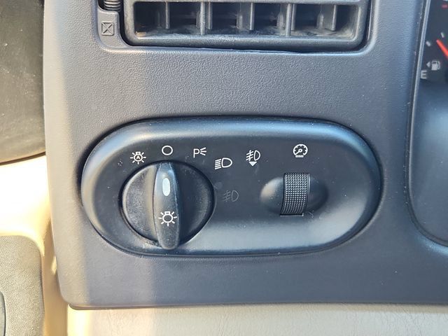 Used 2005 Ford Excursion Eddie Bauer AWD/4WD image 27