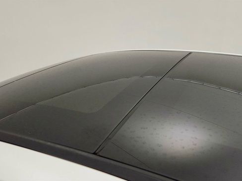 Used 2021 Toyota Camry XSE image 10