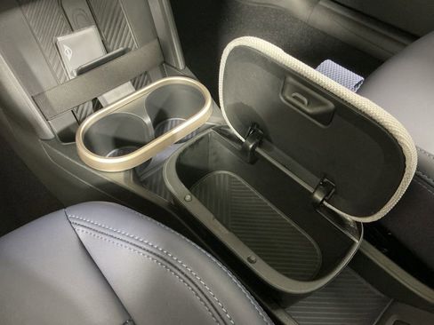 New 2026 MINI Cooper 2-Door Hardtop image 13