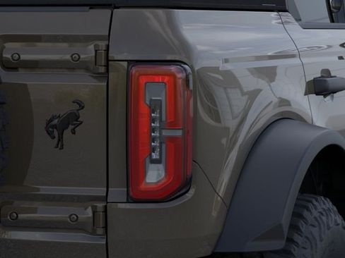 New 2026 Ford Bronco Badlands AWD/4WD image 23