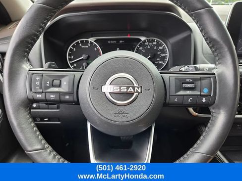 Used 2023 Nissan Rogue SL AWD/4WD image 28