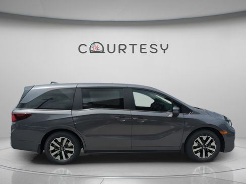 New 2026 Honda Odyssey EX-L image 8