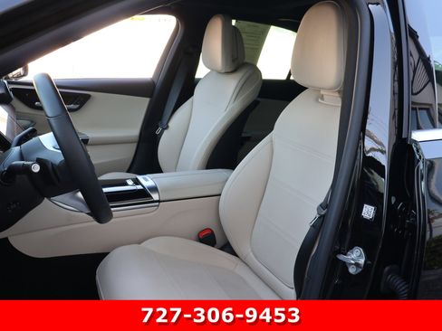 Certified 2023 Mercedes-Benz C 300 Sedan image 2